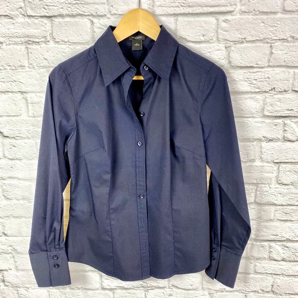NWOT Ann Taylor Blue Button Down Shirt - Picture 1 of 5